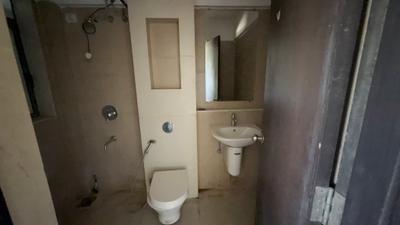 Image of 1350 Sq.ft 3 BHK Apartment / Flat for rent in Lodha Splendora, Thane West, Thane for Rs. 35000