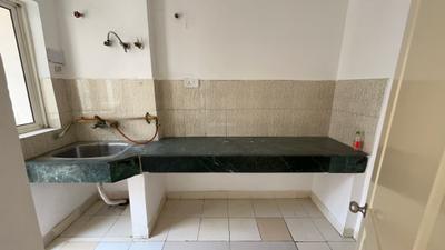Kitchen Image of 925 Sq.ft 2 BHK Apartment / Flat for sale in Paras Tierea, Sector 137 Noida for Rs. 8000000