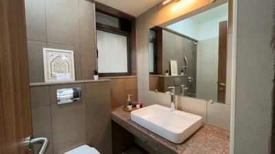 Image of 737 Sq.ft 2 BHK Apartment / Flat for sale in Shapoorji Pallonji Vicinia, Powai, Mumbai for Rs. 22100000