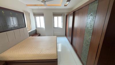 Bedroom Image of 4650 Sq.ft 3 BHK Apartment / Flat for sale in Bhayli Vadodara for Rs. 21600000