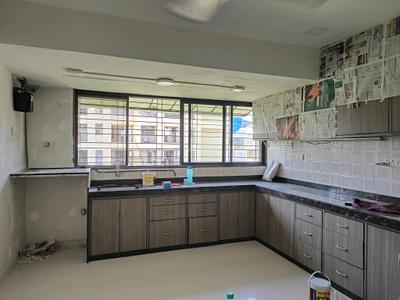 Kitchen Image of 800 Sq.ft 2 BHK Apartment / Flat for sale in Vile Parle West Mumbai for Rs. 35000000