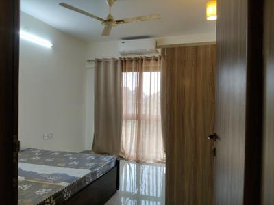 Bedroom Image of 1050 Sq.ft 2 BHK Apartment / Flat for rent in Oxy Beaumonde, Viman Nagar Pune for Rs. 72000