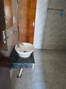Bathroom Image of 1600 Sq.ft 2.5 BHK Builder Floor for rent in Sector 37 Chandigarh for Rs. 50000