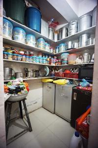 Kitchen Image of 1809 Sq.ft 3 BHK Apartment / Flat for sale in Vastral Ahmedabad for Rs. 7900000