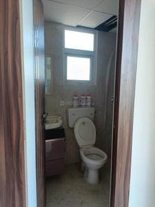 Bathroom Image of 650 Sq.ft 2 BHK Apartment / Flat for sale in Signature Global The Millennia 3, Sector 37D Gurgaon for Rs. 7250000