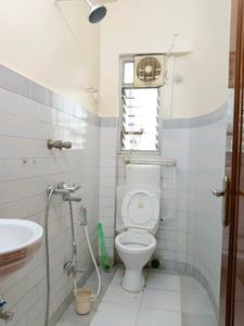 Common Bathroom Image of 2600 Sq.ft 4 BHK Apartment / Flat for sale in Behala Chowrasta Kolkata for Rs. 15000000