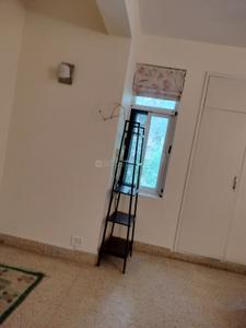 Bedroom Image of 1800 Sq.ft 3 BHK Builder Floor for rent in South Extension II New Delhi for Rs. 150000