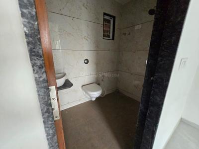 Bathroom Image of 1800 Sq.ft 4 BHK Apartment / Flat for sale in Sama Savli Vadodara for Rs. 7600000