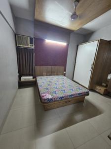 Bedroom Image of 3500 Sq.ft 3 BHK Apartment / Flat for rent in Sangath Platina, Motera Ahmedabad for Rs. 50000