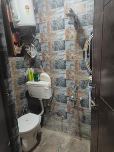Bathroom Image of 1000 Sq.ft 2 BHK Apartment / Flat for sale in Khanpur New Delhi for Rs. 6000000