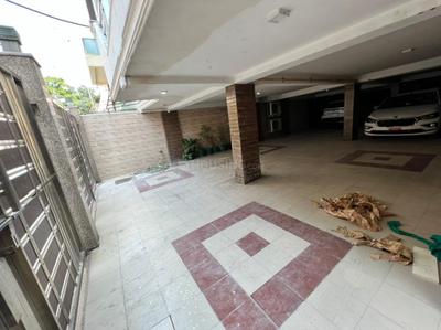 Balcony Image of 2400 Sq.ft 4 BHK Builder Floor for sale in Rajouri Garden New Delhi for Rs. 38000000