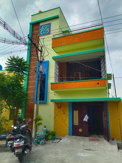 Puthumariamman Kovil, Ponnammapet Building 1