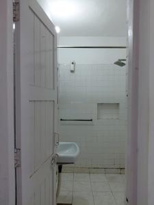 Bedroom One Image of 1550 Sq.ft 3 BHK Apartment / Flat for rent in Sarita Vihar New Delhi for Rs. 65000