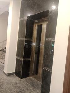 Image of 480 Sq.ft 1 RK Apartment / Flat for rent in Sector 17, Gurgaon for Rs. 19500
