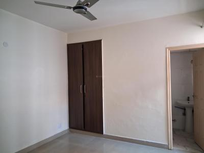 Bedroom Image of 1150 Sq.ft 2.5 BHK Apartment / Flat for rent in Supertech Cape Town, Sector 74 Noida for Rs. 29000
