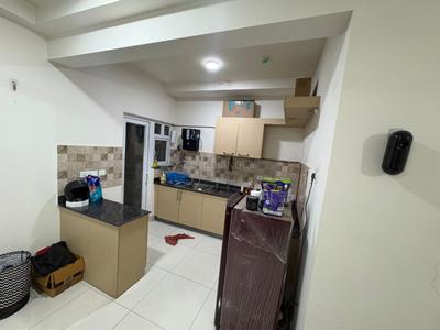 Kitchen Image of 1023 Sq.ft 2 BHK Apartment / Flat for sale in Mantra Mirari, Mundhwa Pune for Rs. 12500000