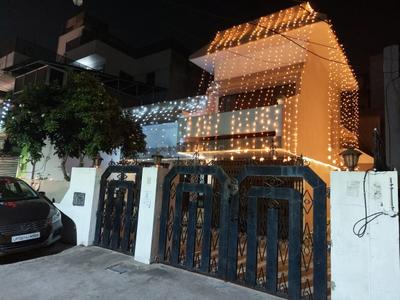 Image of 4050 Sq.ft 4 BHK Villa for sale in Aliganj, Lucknow for Rs. 55000000