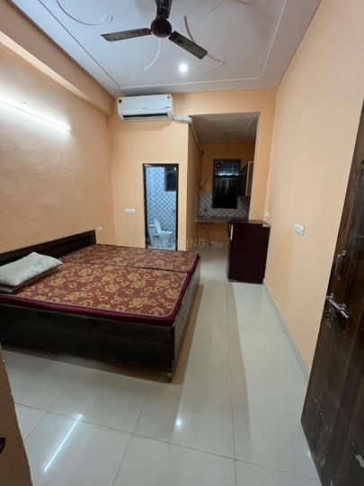 DLF Phase 3 Bedroom 1
