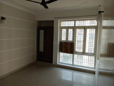 Bedroom Image of 1235 Sq.ft 2 BHK Apartment / Flat for sale in Cosmos Golden Heights, Crossings Republik Ghaziabad for Rs. 7400000