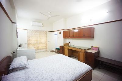 Bedroom Image of 1863 Sq.ft 3 BHK Apartment / Flat for sale in Satellite Ahmedabad for Rs. 13100000
