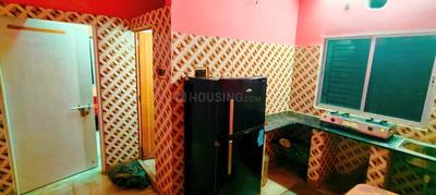 Kitchen Image of 450 Sq.ft 1 BHK Apartment / Flat for rent in Baghajatin Kolkata for Rs. 14000