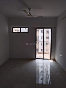 Hall Image of 920 Sq.ft 2 BHK Apartment / Flat for sale in Lodha Lakeshore Greens, Palava Phase 2 Thane for Rs. 3800000