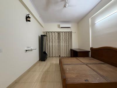 Bedroom Image of 2280 Sq.ft 3 BHK Apartment / Flat for rent in Gaurs Sports Wood, Sector 79 Noida for Rs. 50000