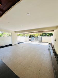 Balcony Image of 3000 Sq.ft 4.5 BHK Independent House for rent in Amanora Park Town, Hadapsar Pune for Rs. 230000