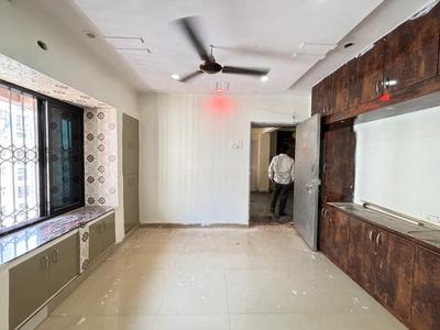 Hall Image of 410 Sq.ft 1 BHK Apartment / Flat for rent in Kandivali West Mumbai for Rs. 28000