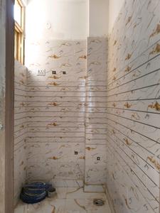Common Bathroom Image of 450 Sq.ft 1 BHK Builder Floor for sale in Ved Vihar Ghaziabad for Rs. 1400040