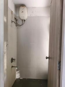 Common Bathroom Image of 585 Sq.ft 1 BHK Apartment / Flat for sale in Lodha Casa Rio, Palava Phase 1 Thane for Rs. 3150000