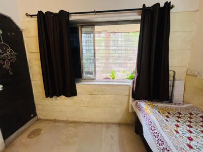 Bedroom Image of 600 Sq.ft 2 BHK Apartment / Flat for sale in Dahisar West Mumbai for Rs. 10200000