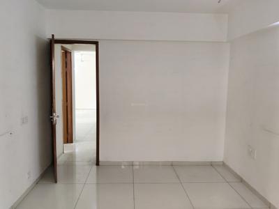 Bedroom Image of 2124 Sq.ft 3 BHK Apartment / Flat for rent in Luxuria by VRA Infrastructure, Bhadaj Ahmedabad for Rs. 34000