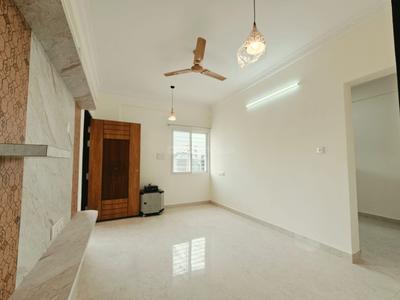 Hall Image of 700 Sq.ft 1 BHK Apartment / Flat for rent in Indira Nagar Bengaluru for Rs. 38000