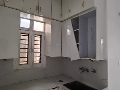 Kitchen Image of 850 Sq.ft 2 BHK Apartment / Flat for sale in Indirapuram Ghaziabad for Rs. 7500000
