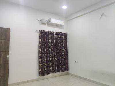 Bedroom Image of 1350 Sq.ft 2 BHK Builder Floor for rent in Anurag Nagar Indore for Rs. 22000