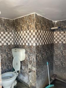 Bathroom Image of 400 Sq.ft 1 RK Builder Floor for rent in Lajpat Nagar New Delhi for Rs. 15000