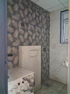Common Bathroom Image of 1724 Sq.ft 3 BHK Apartment / Flat for sale in Vantara Elite Luxury Homes by Vantara Builders And Promotors, Sector 102 Noida for Rs. 8900000