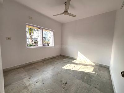 Bedroom Image of 900 Sq.ft 2 BHK Apartment / Flat for sale in New Alipore Kolkata for Rs. 4500000