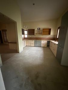 Bathroom Image of 5000 Sq.ft 5 BHK Independent House for rent in Arera Colony Bhopal for Rs. 275000
