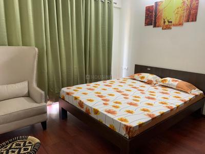 Bedroom Image of 1000 Sq.ft 2 BHK Apartment / Flat for rent in Amanora Ascent Towers, Hadapsar Pune for Rs. 55000
