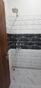 Bathroom Image of 1700 Sq.ft 3 BHK Independent House for rent in Noida Extension Greater Noida for Rs. 20000