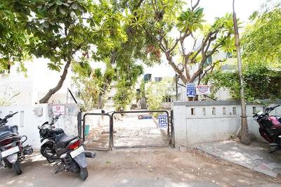 Image of 2700 Sq.ft 2 BHK Independent House for sale in Navrangpura, Ahmedabad for Rs. 45000000