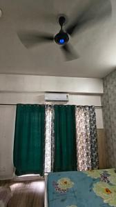 Bedroom Image of 435 Sq.ft 1 RK Studio for rent in Paramount Golfforeste Oak &amp; Pine, Surajpur Greater Noida for Rs. 15045