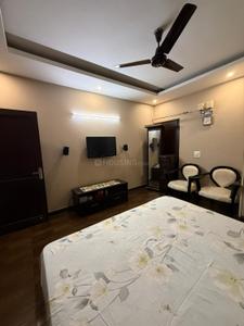 Bedroom Image of 1200 Sq.ft 3 BHK Builder Floor for sale in Ramesh Nagar New Delhi for Rs. 16000000