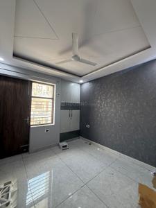Image of 1200 Sq.ft 3 BHK Builder Floor for rent in RPS Palm Drive, Sector 88, Faridabad for Rs. 25000