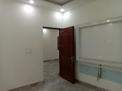 Bedroom Image of 1300 Sq.ft 2 BHK Builder Floor for sale in Sarita Vihar New Delhi for Rs. 19000000