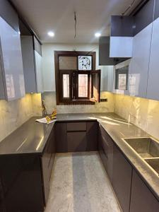 Kitchen Image of 1200 Sq.ft 3 BHK Builder Floor for rent in Yojana Vihar RWA, Anand Vihar New Delhi for Rs. 35000