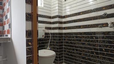 Bathroom Image of 260 Sq.ft 1 RK Apartment / Flat for rent in Salt Lake City Kolkata for Rs. 9000