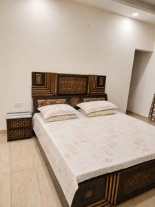 Bedroom Image of 1350 Sq.ft 3 BHK Villa for rent in Sahastradhara Road Dehradun for Rs. 60000